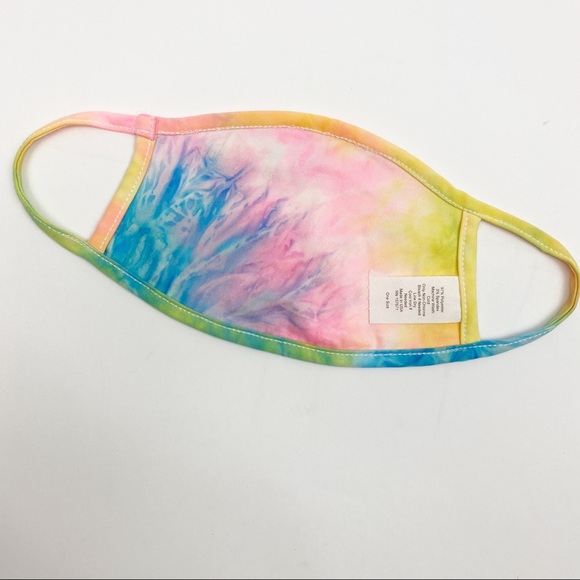 Face Masks Set of Four Multicolor Adult Reusable Cloth Masks - Picture 5 of 11